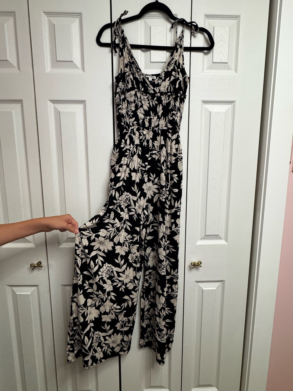 Patrons of Peace Arcadia Jumpsuit Black & Cream Floral Tie-Shoulder Size XS